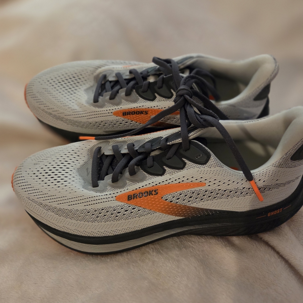 Brooks Ghost 17 - image 1